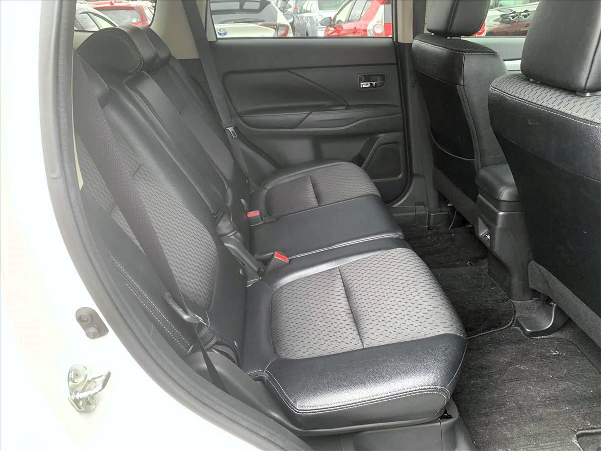 2015 Mitsubishi OUTLANDER