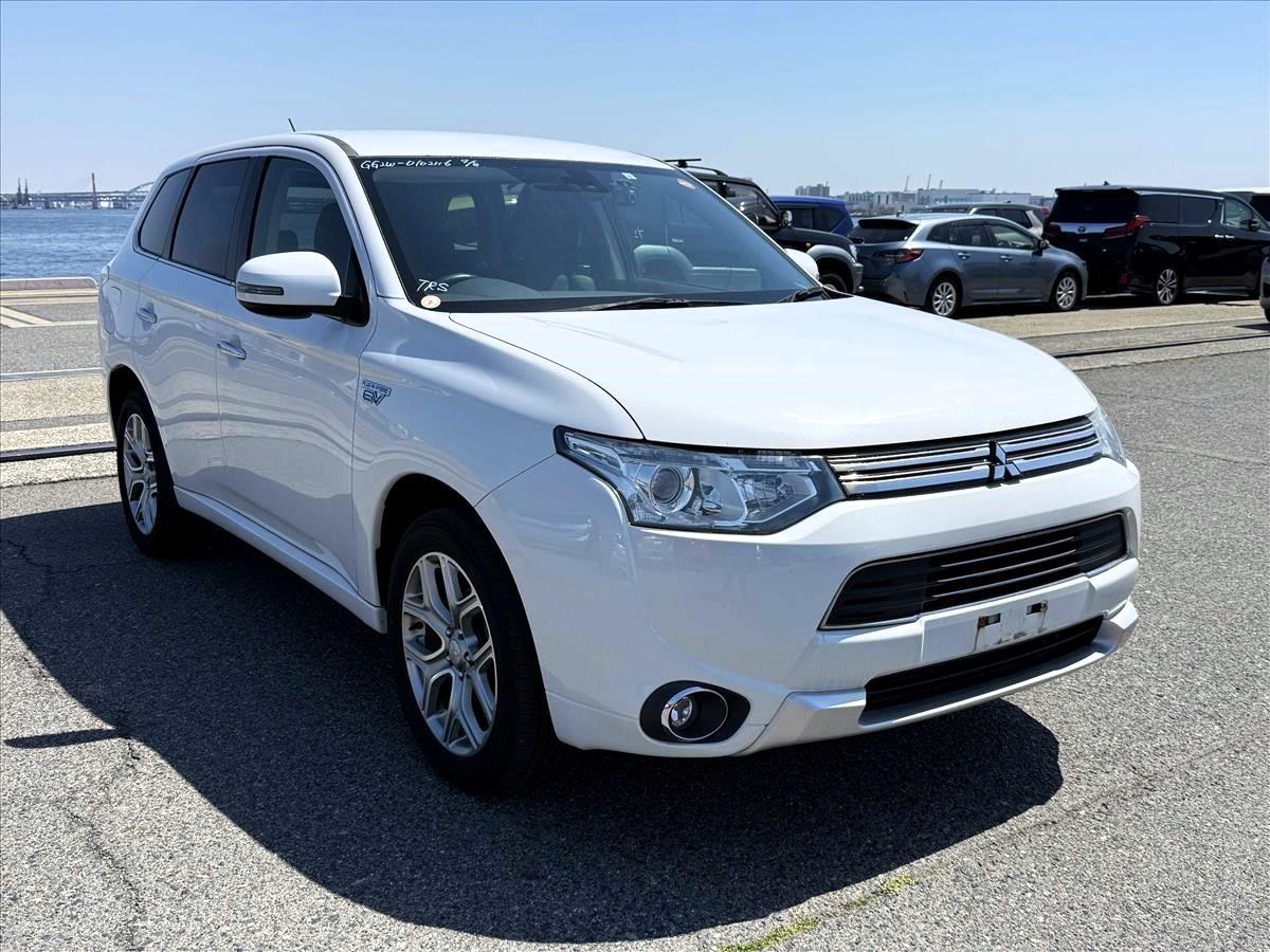 2014 Mitsubishi OUTLANDER