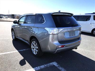 2014 Mitsubishi OUTLANDER - Thumbnail