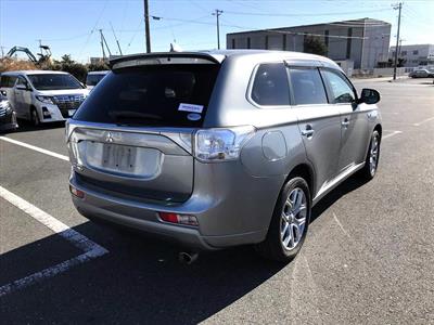 2014 Mitsubishi OUTLANDER - Thumbnail