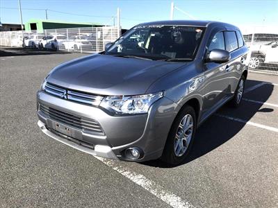 2014 Mitsubishi OUTLANDER - Thumbnail