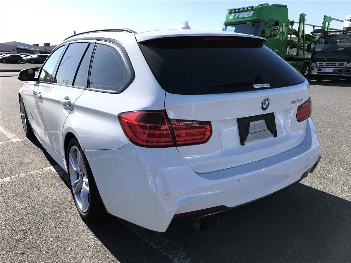 2014 BMW 320i
