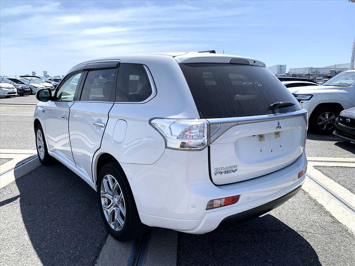 2014 Mitsubishi OUTLANDER