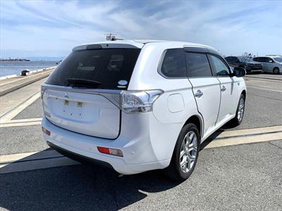 2014 Mitsubishi OUTLANDER - Thumbnail