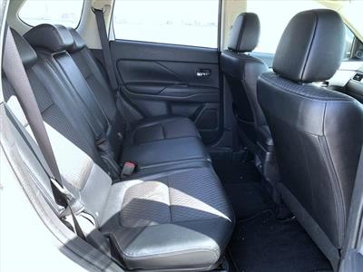 2014 Mitsubishi OUTLANDER - Thumbnail