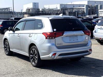 2018 Mitsubishi OUTLANDER - Thumbnail