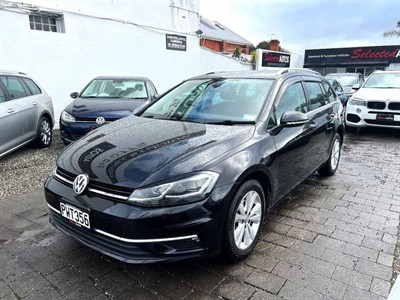 2017 Volkswagen Golf - Thumbnail