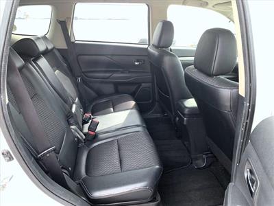 2013 Mitsubishi OUTLANDER - Thumbnail