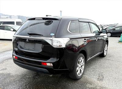 2015 Mitsubishi OUTLANDER - Thumbnail