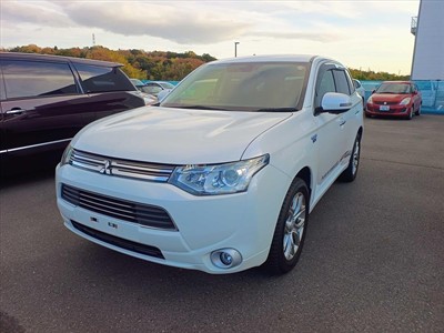 2014 Mitsubishi OUTLANDER - Thumbnail