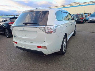 2014 Mitsubishi OUTLANDER - Thumbnail