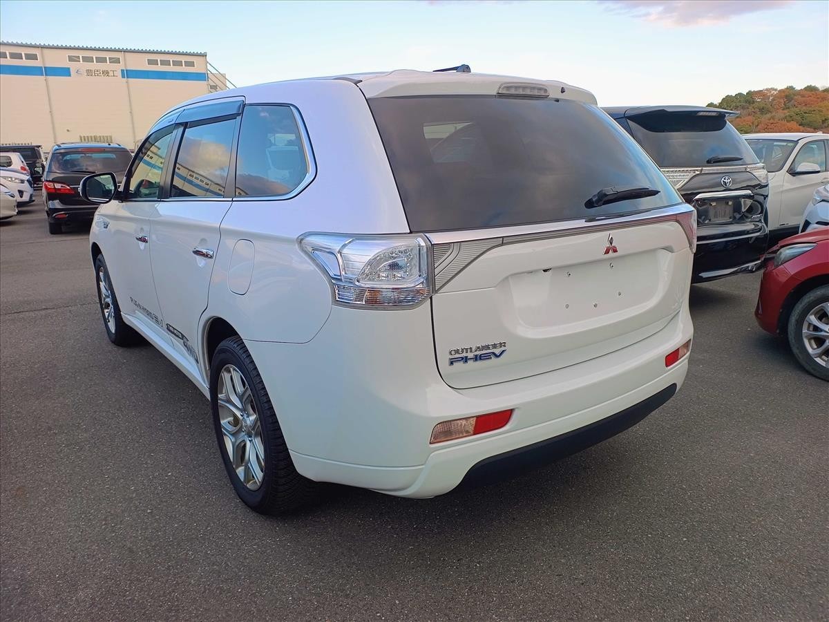 2014 Mitsubishi OUTLANDER