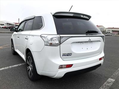 2014 Mitsubishi OUTLANDER - Thumbnail