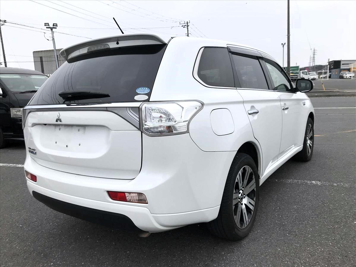 2014 Mitsubishi OUTLANDER