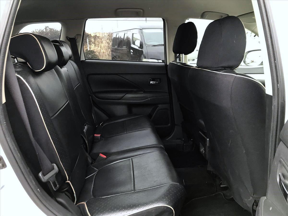 2014 Mitsubishi OUTLANDER