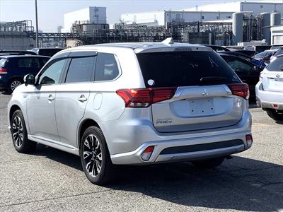 2018 Mitsubishi OUTLANDER - Thumbnail