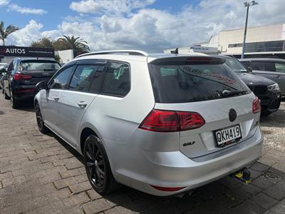 2014 Volkswagen Golf - Thumbnail