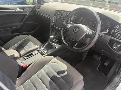 2014 Volkswagen Golf - Thumbnail
