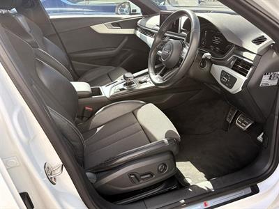 2017 Audi A4 - Thumbnail