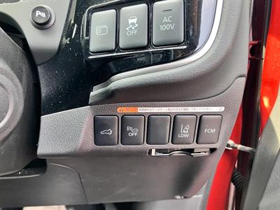 2014 Mitsubishi OUTLANDER - Thumbnail