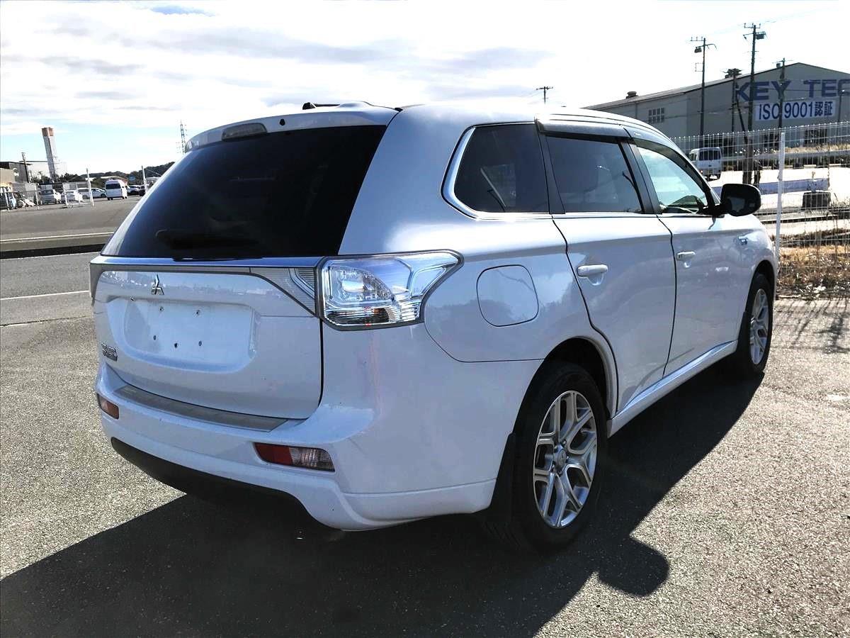 2014 Mitsubishi OUTLANDER