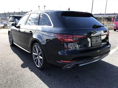 2018 Audi A4 - Thumbnail