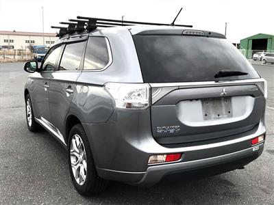 2014 Mitsubishi OUTLANDER - Thumbnail