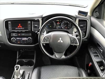 2014 Mitsubishi OUTLANDER - Thumbnail