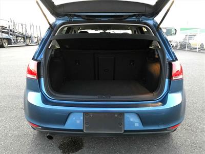 2015 Volkswagen Golf - Thumbnail