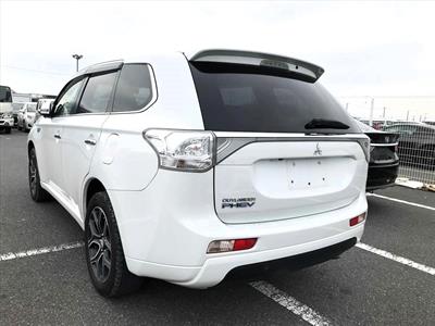 2015 Mitsubishi OUTLANDER - Thumbnail