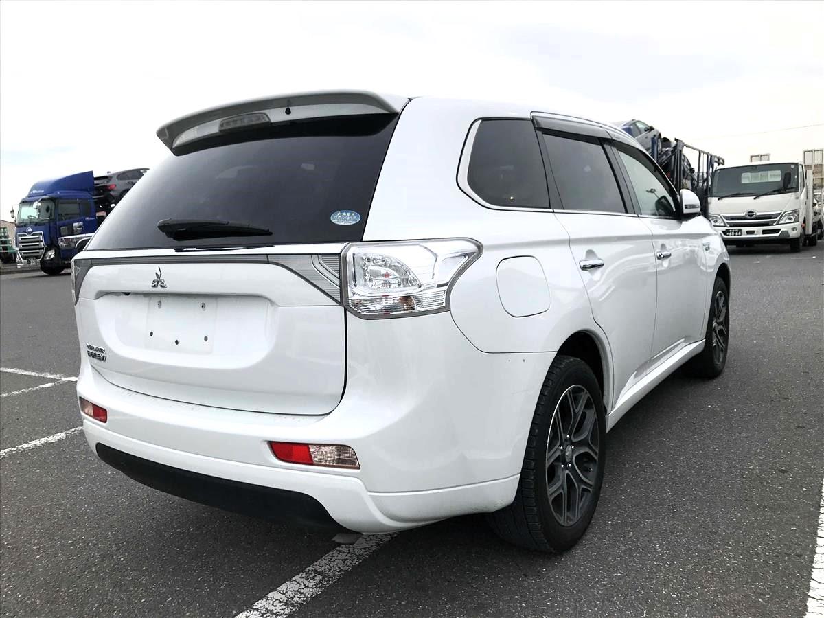 2015 Mitsubishi OUTLANDER