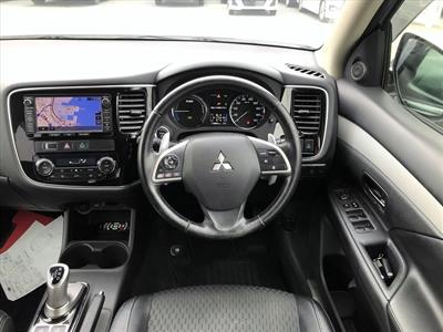 2015 Mitsubishi OUTLANDER - Thumbnail