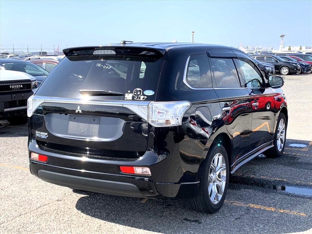 2014 Mitsubishi OUTLANDER