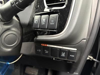 2014 Mitsubishi OUTLANDER - Thumbnail