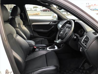 2015 Audi Q3 - Thumbnail