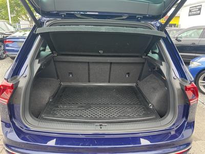 2018 Volkswagen TIGUAN - Thumbnail