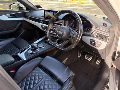 2017 Audi S4 - Thumbnail