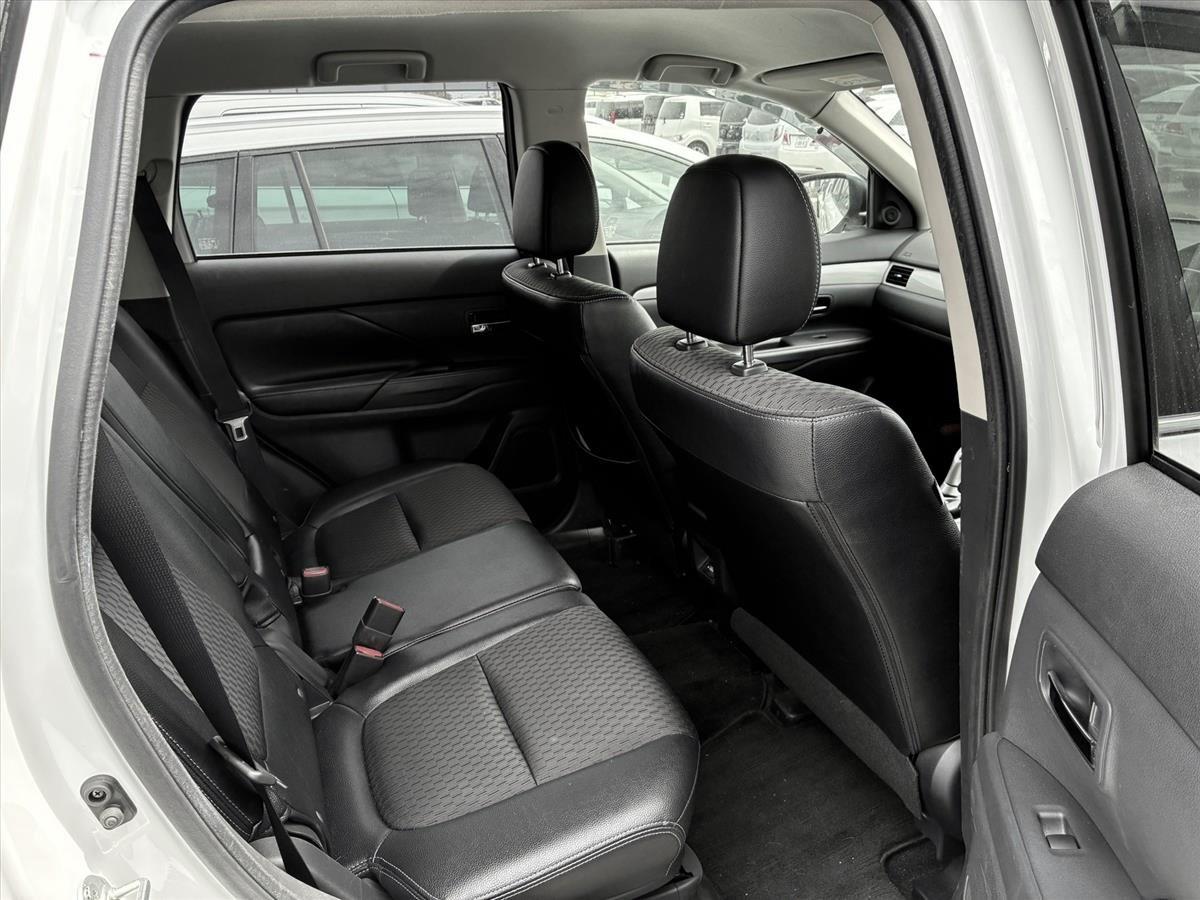 2015 Mitsubishi OUTLANDER