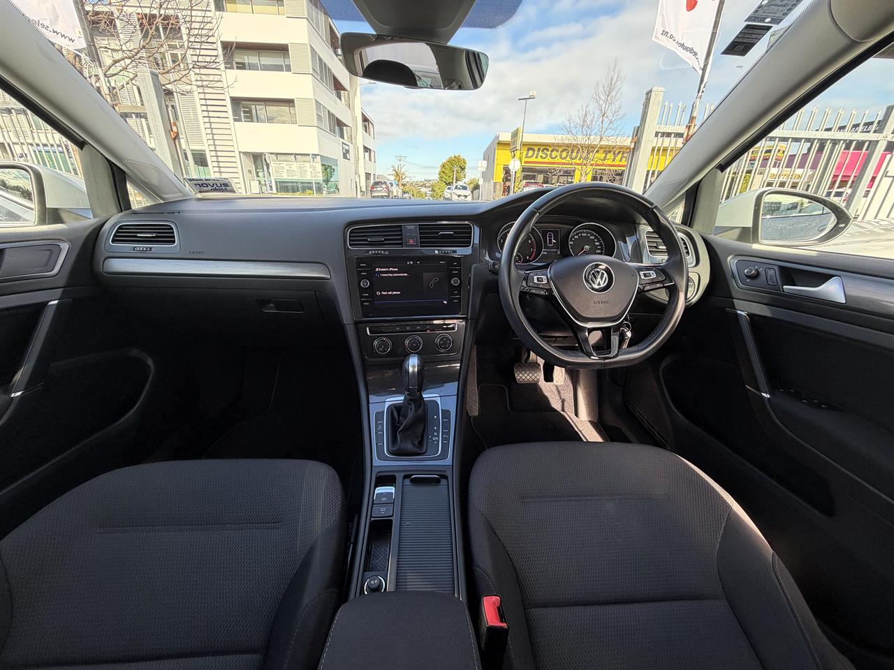 2018 Volkswagen Golf