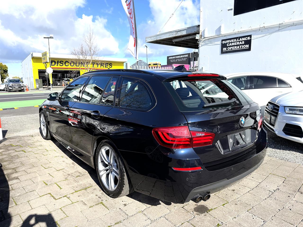 2017 BMW 523i