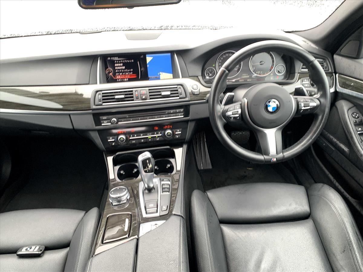 2017 BMW 523i