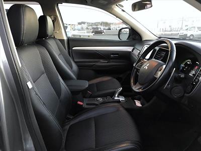 2013 Mitsubishi OUTLANDER - Thumbnail