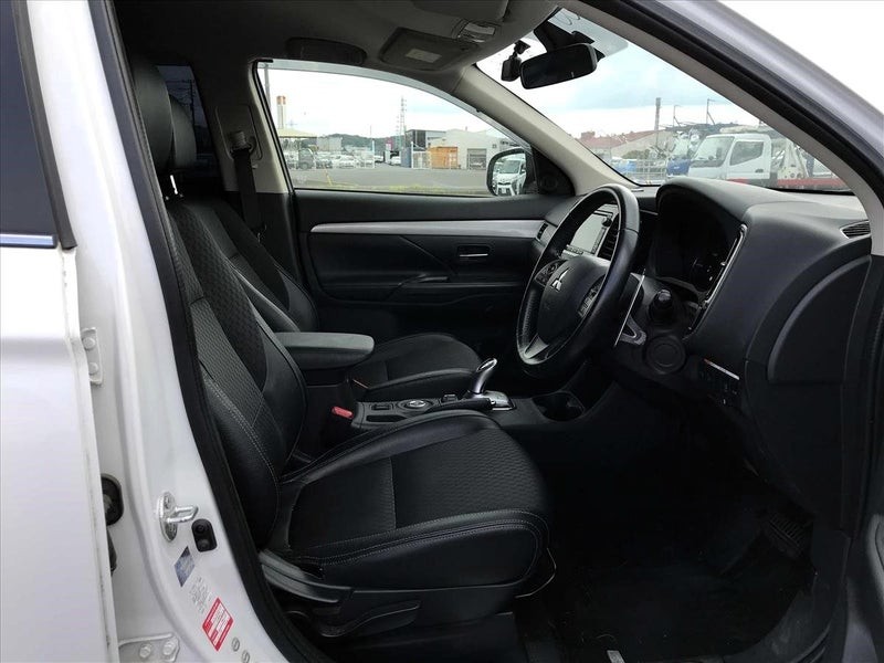 2015 Mitsubishi OUTLANDER