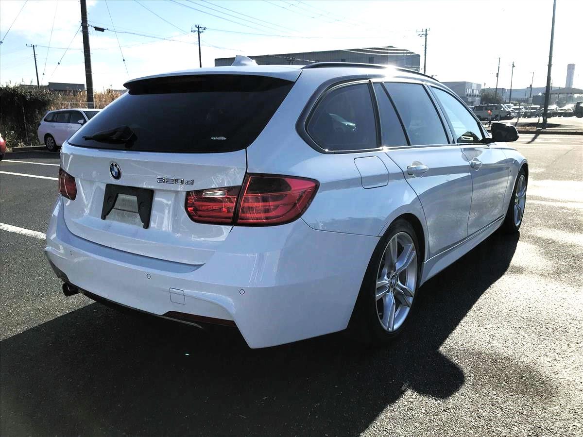 2015 BMW 320D
