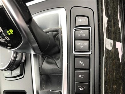 2017 BMW X5 - Thumbnail