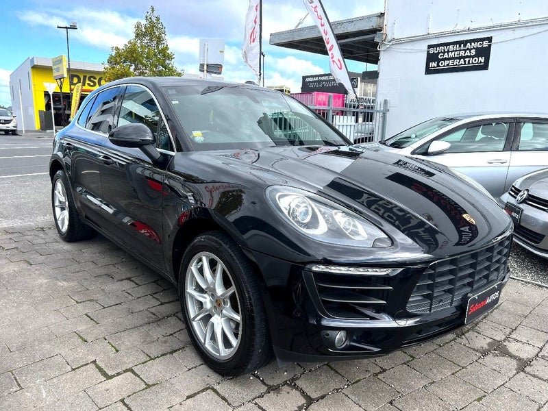 2014 Porsche Macan
