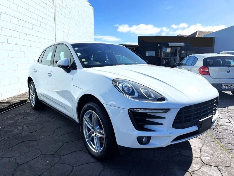 2016 Porsche Macan