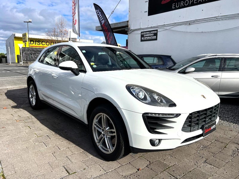 2016 Porsche Macan