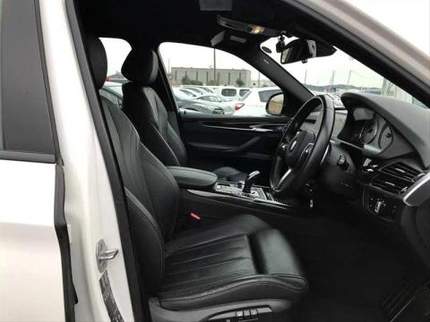 2017 BMW X5 - Thumbnail