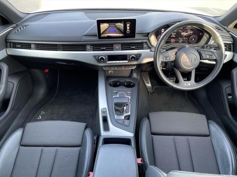 2016 Audi A4 - Thumbnail